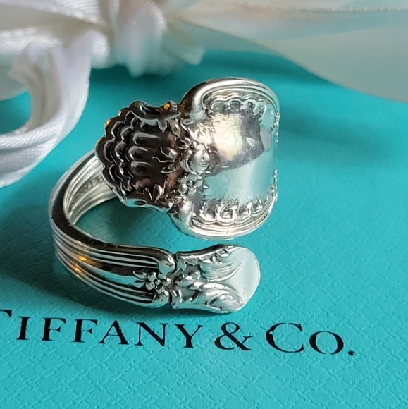 1892 Tiffany & Co Richelieu Spoon Ring 65 - Picture 6 of 16